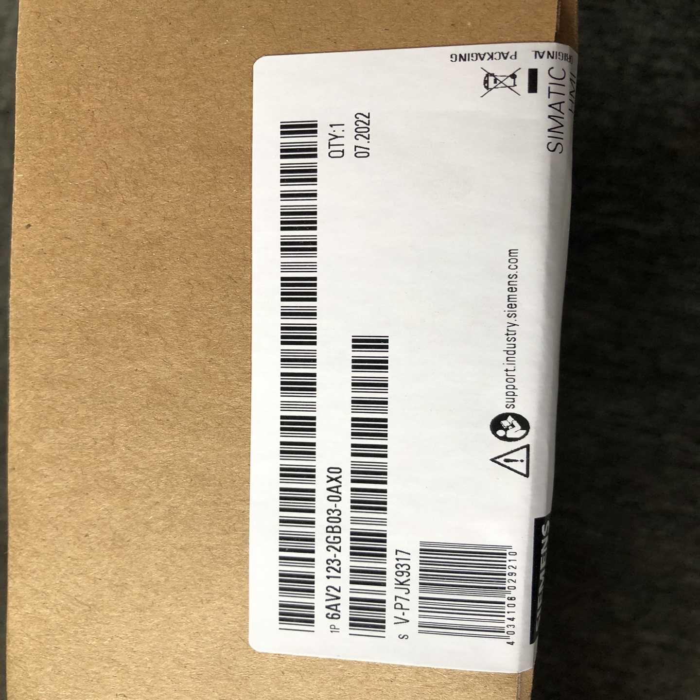 精致面板KTP700触摸屏6AV2123-2GB03-询价