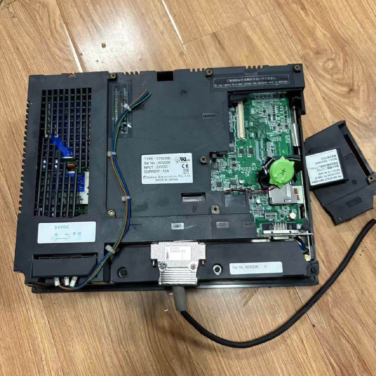V710CMD二手拆机富士触摸屏,外壳破损了,功能没问题显示--议价