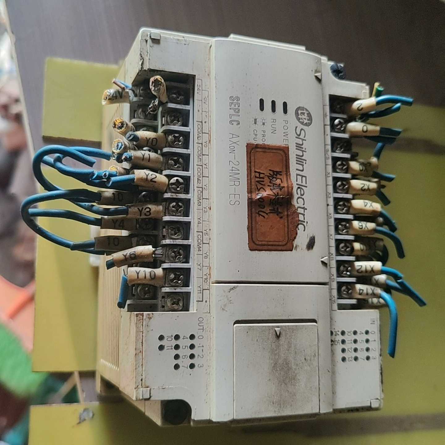 士林可程式控制器AX0N-24MR-ES~议价