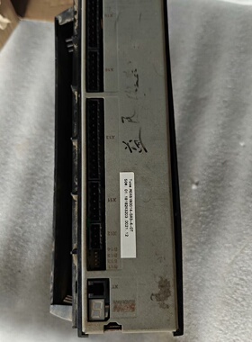 寻ISEW驱动器MDX61B00145A3400.一台驱动