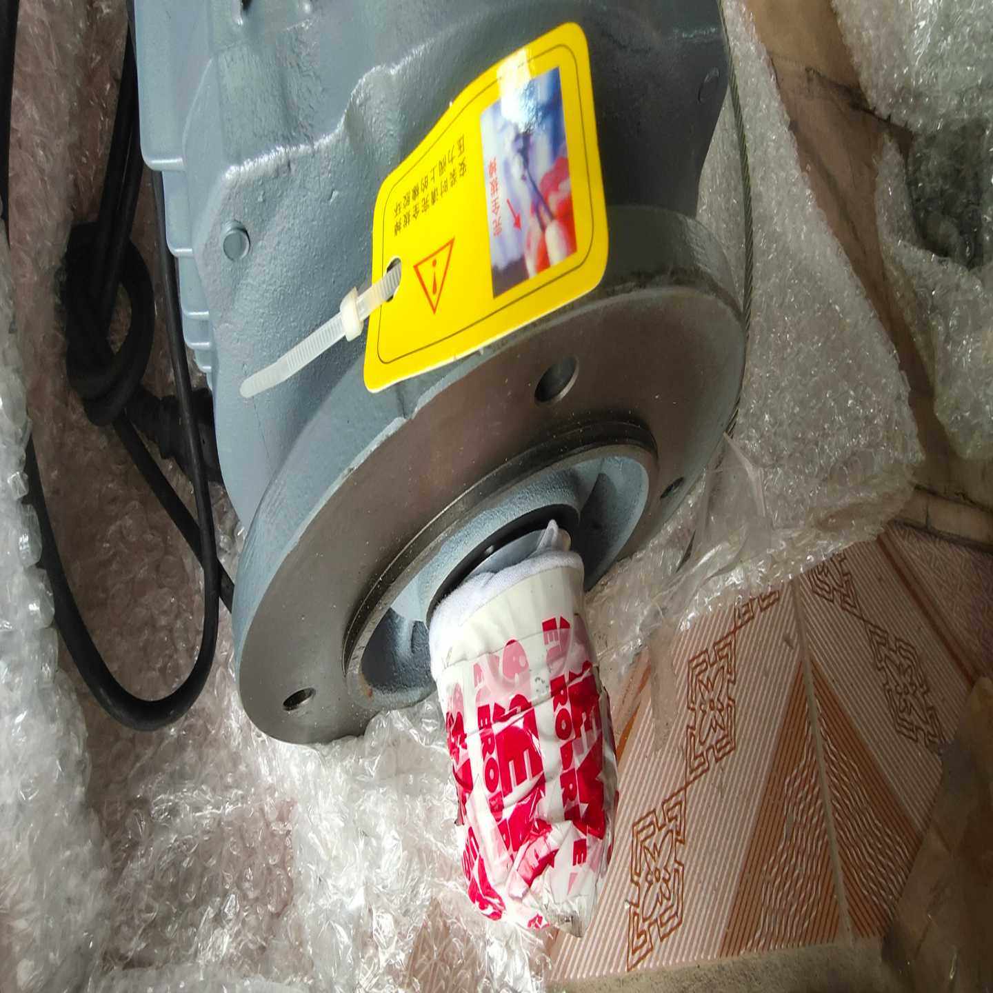 全新   富士金    1/4  MVCR   双公头低压隔{议价}