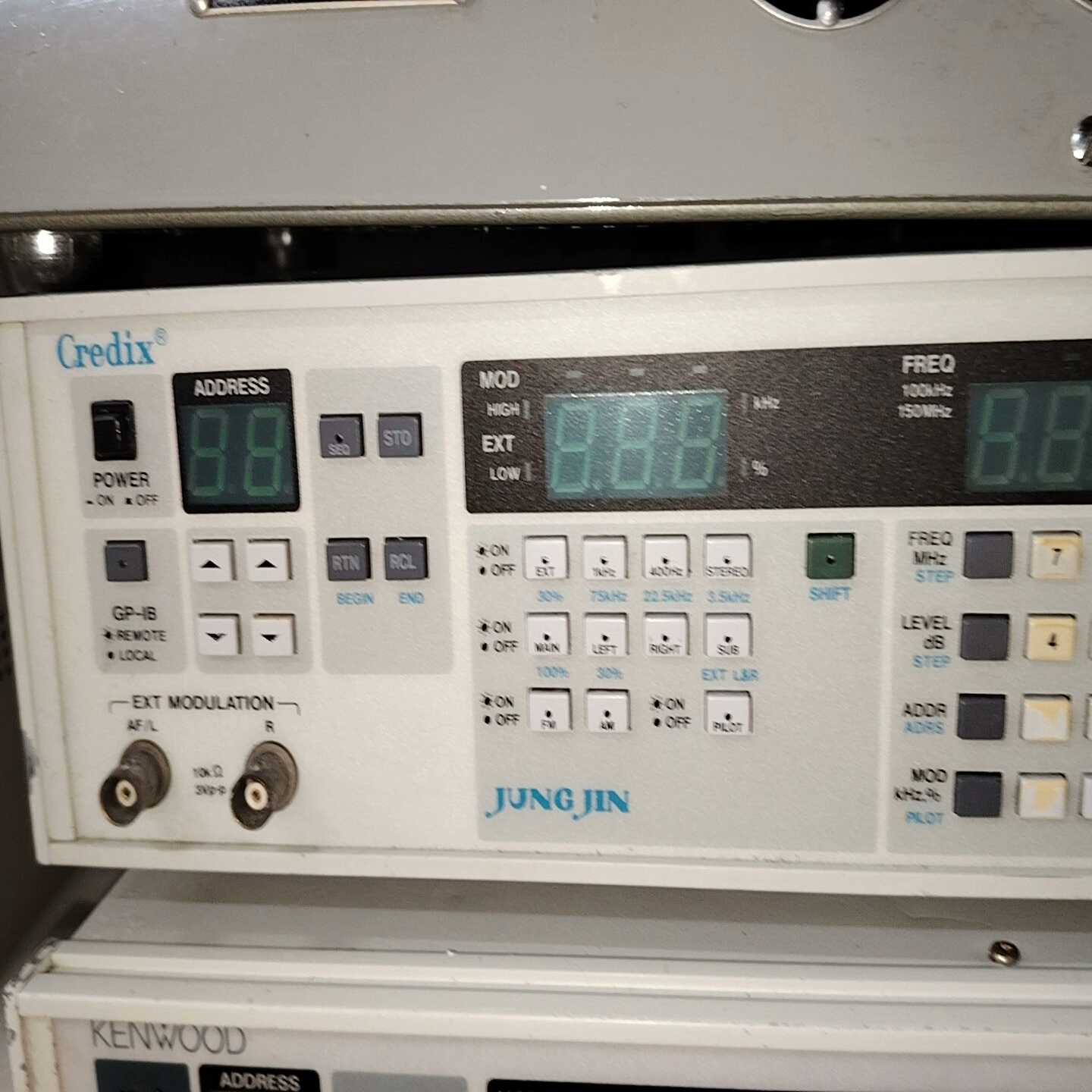 金进JUNGJIN金进AMFM立体声信号发生器SG-150--议价商品