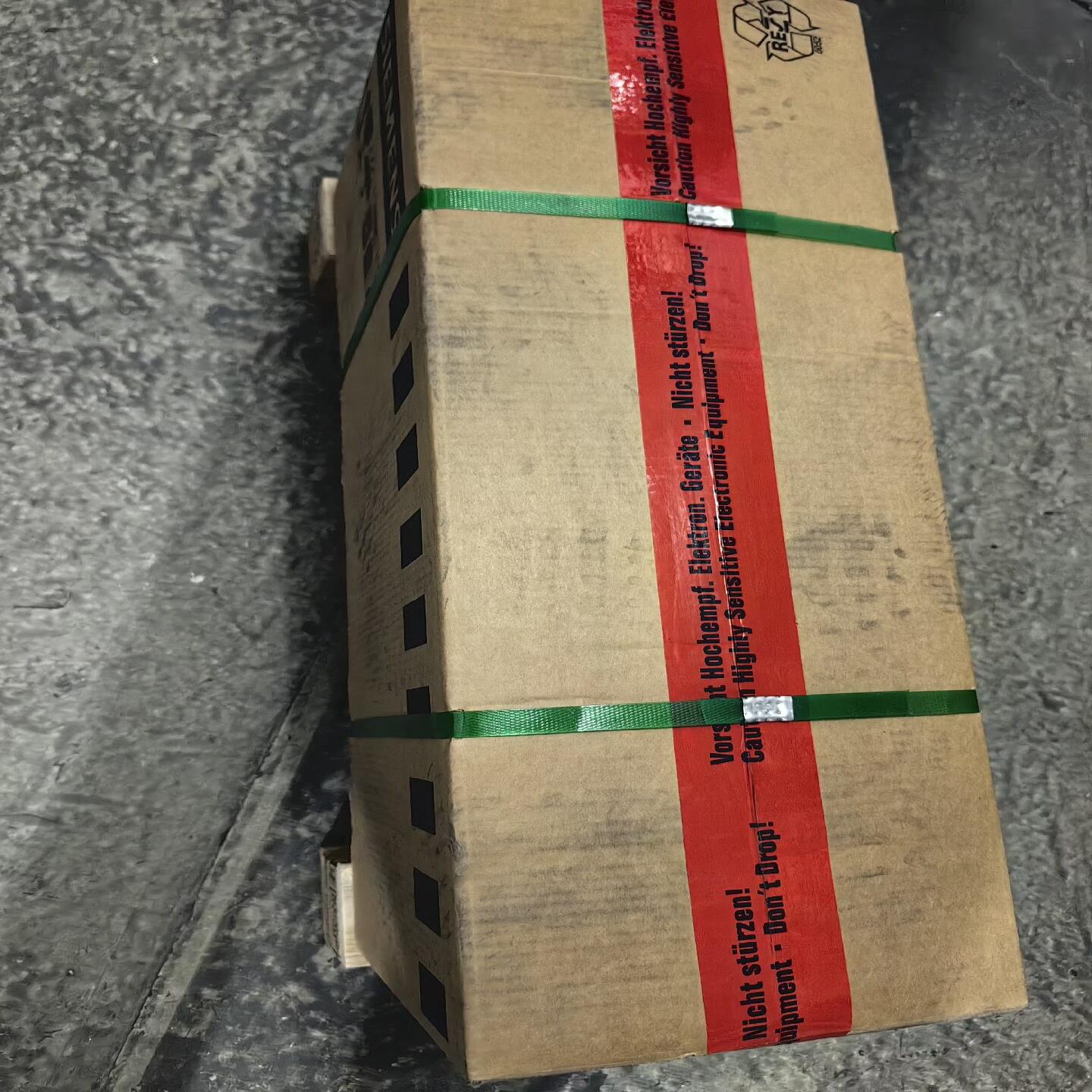 电机1FT6136-6AC71-1AH0出售加税点可以，议价