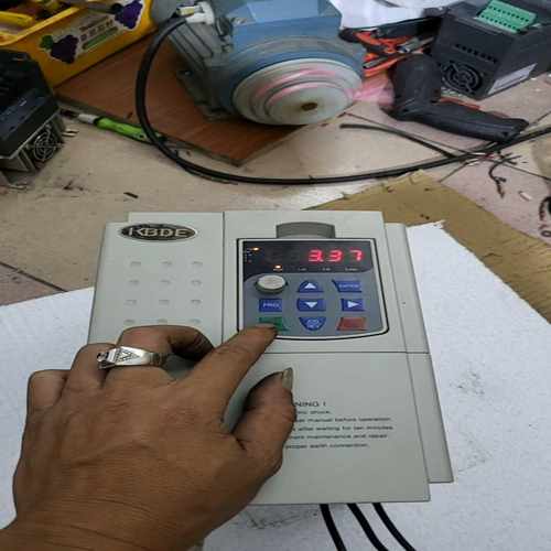 KBDE变频器KB300-5.5G/7.5P-T4ND，5.--议价商品