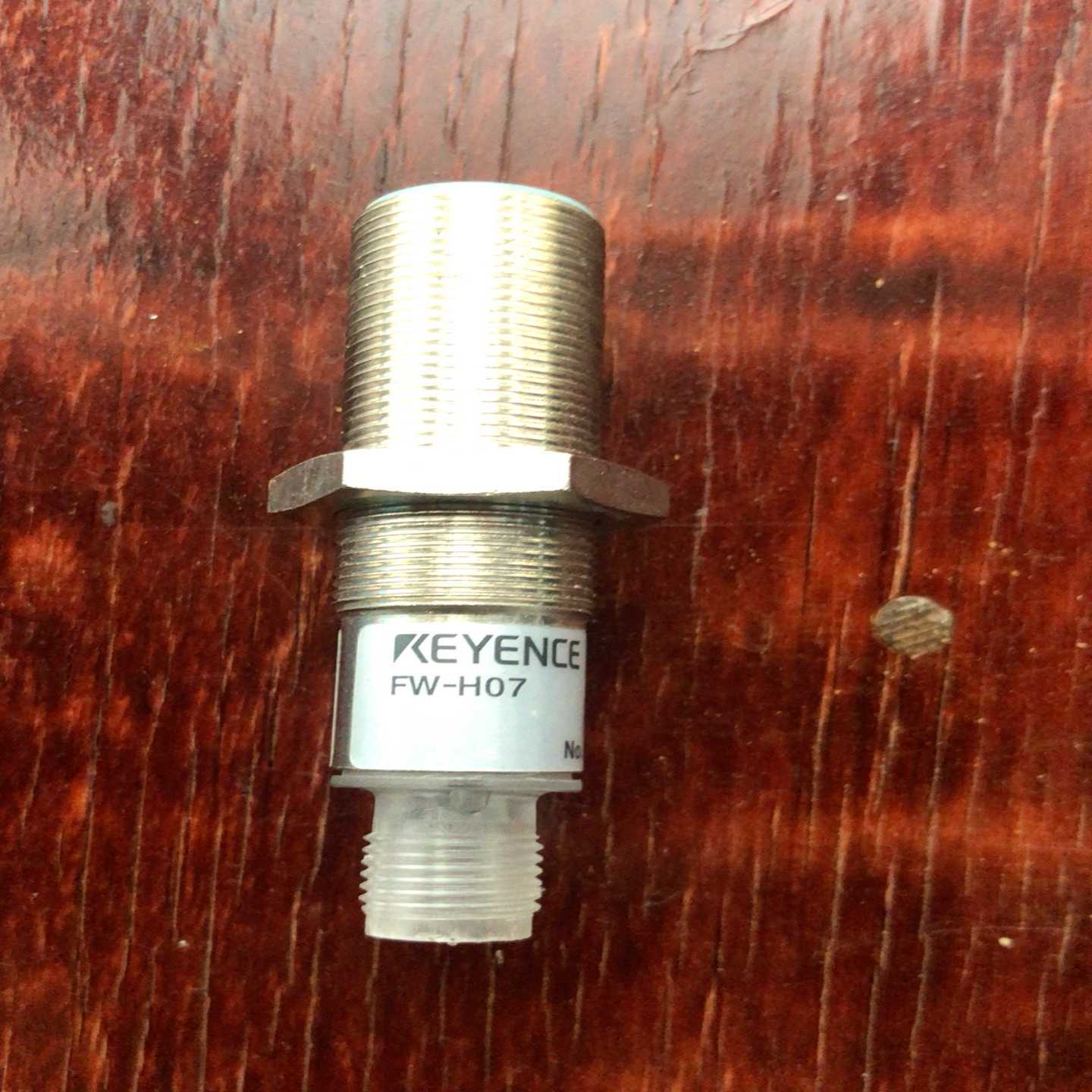 日本基恩士KEYENCE超声波传感器FW-H07功能包好--议价商品