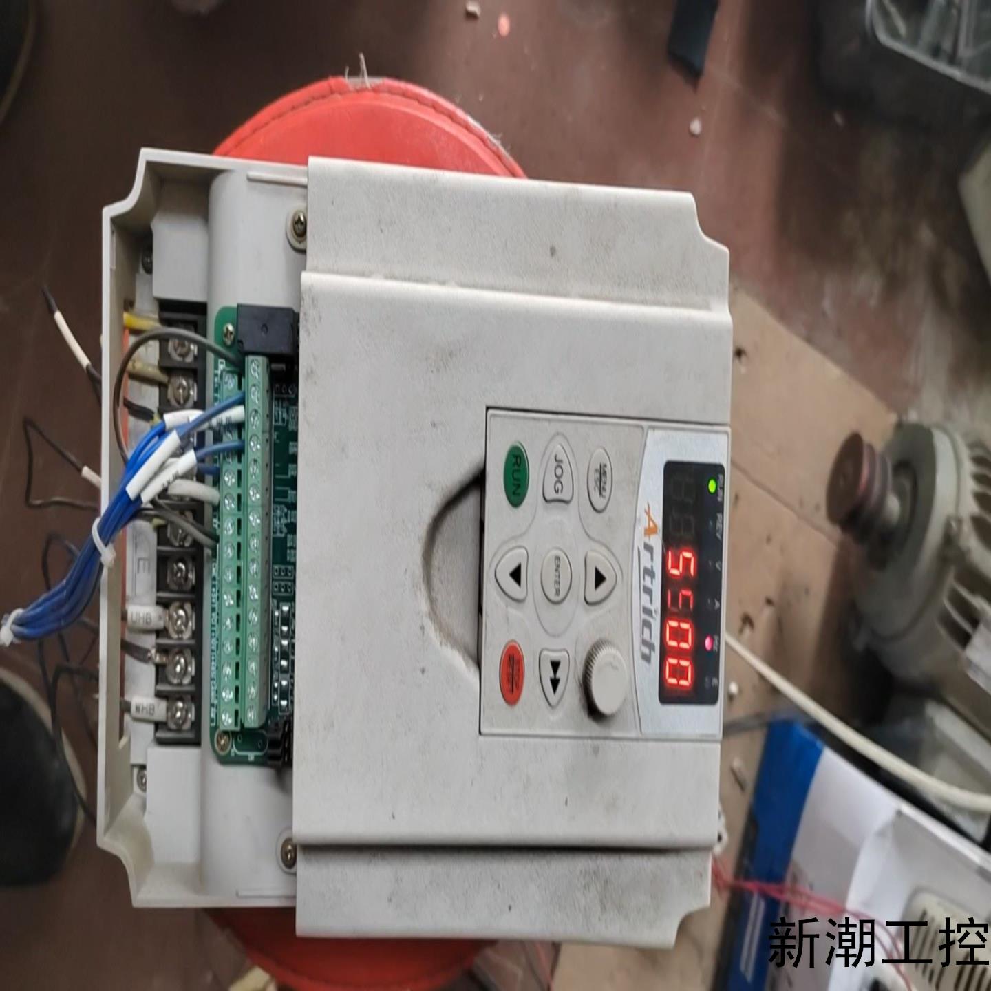 威纶通变频器AR200iL-0055议价商品