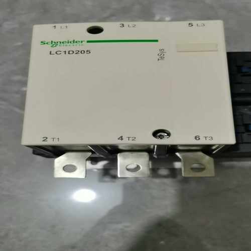 LC1D205M7C/220V/380V各有20只。成色9成询价