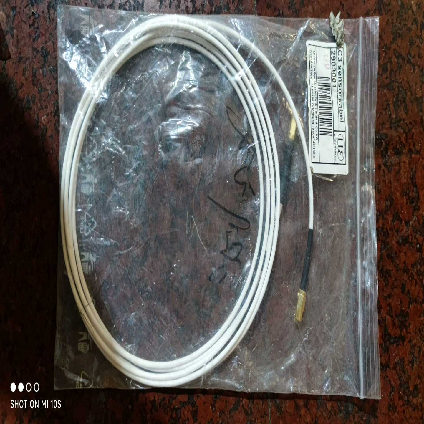 MICRO-EPSILON米铱电容式激光位移传感器