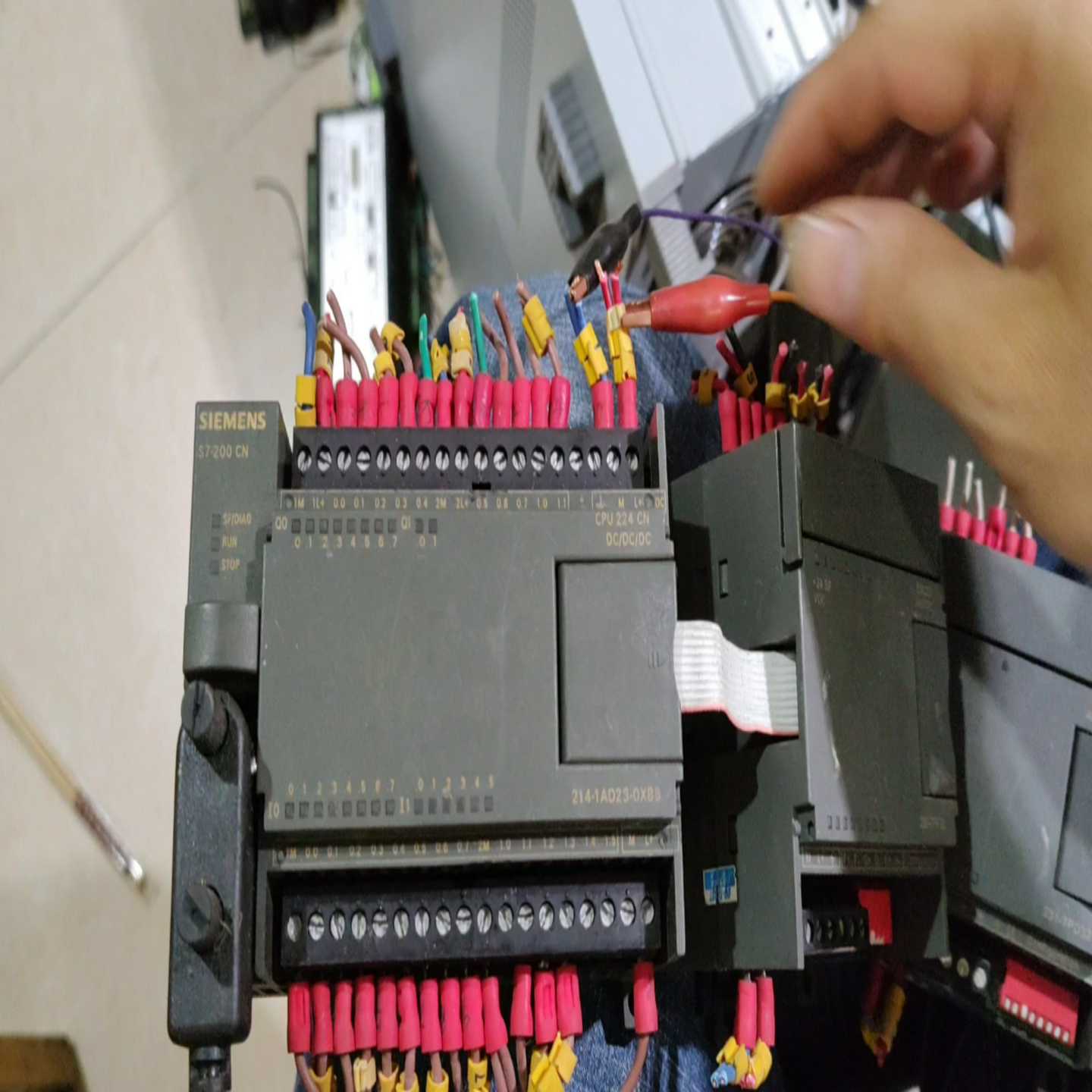 咨询-6ES7214-1AD23-0XB8PLC一组