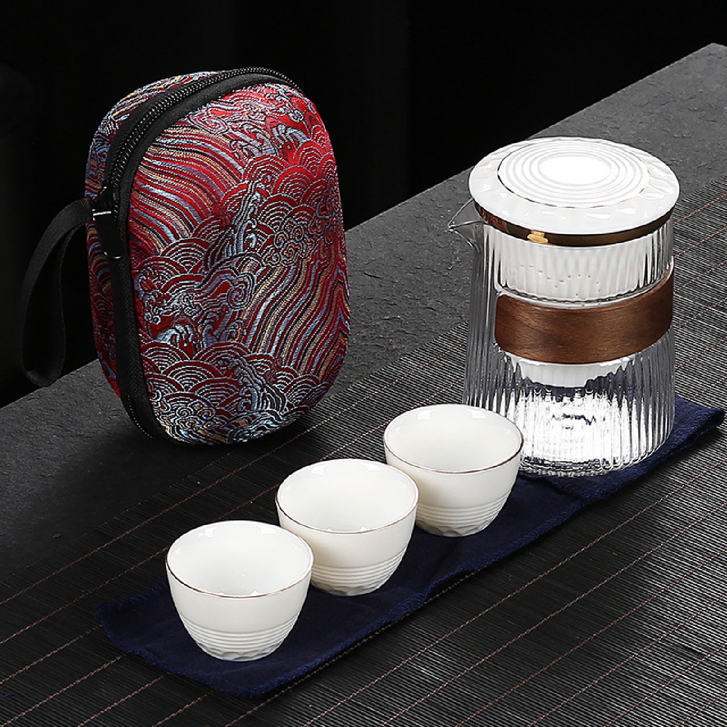 轻奢羊脂玉瓷快客杯便携式功夫旅行茶具套装玻璃茶壶户外一壶三杯