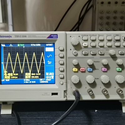 TBS1104  100M四通道泰克示波器，成色九五成新，开--议价商品