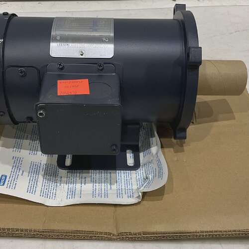 LEESON C42D17NC33A DIRECT CURRENT PERMANENT MAGNET MOTOR 373