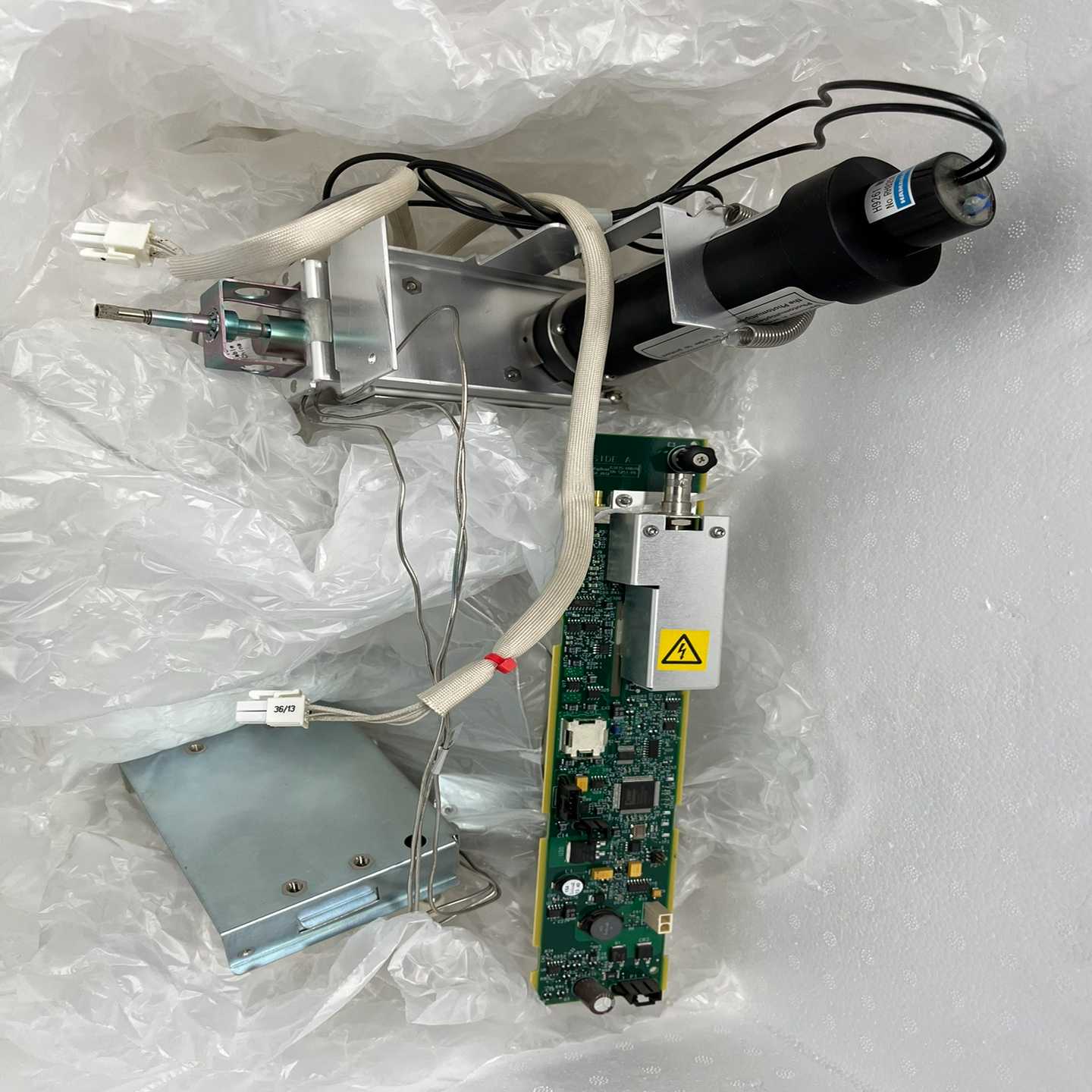 美国安捷伦7890B，几乎一套FPD检测器一整套，主机安（零零电子）