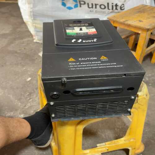 咨询-日业变频器11kw/15kw日业CM530H-4T011GB