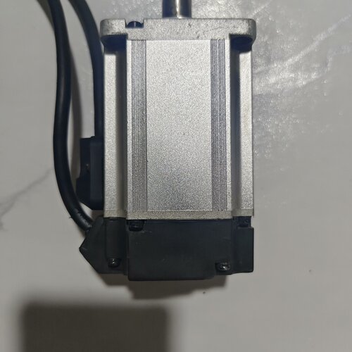 询-禾川伺服电机SVX3MA040AN2LN400w