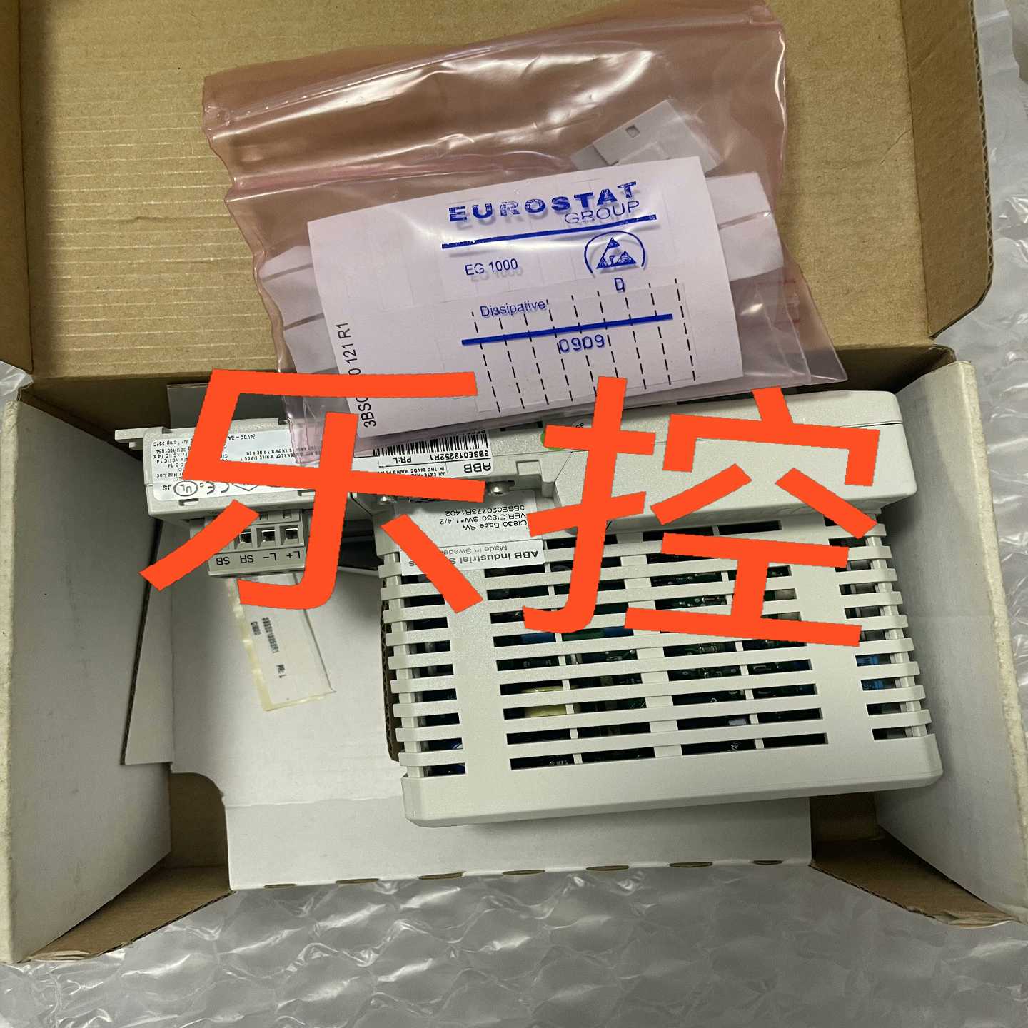 询价型号CI830，ABB模块，功能完好，成色全新。