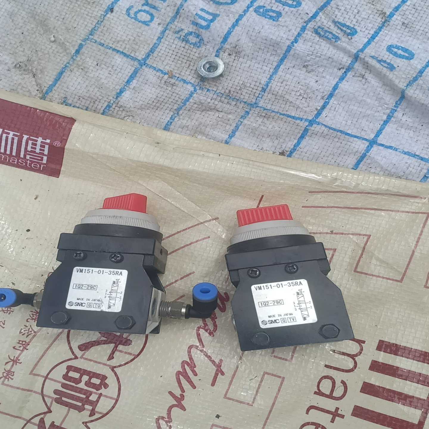 议价日本SMC手控h阀机械阀VM151-01-35RA红色，两个，现货/维修