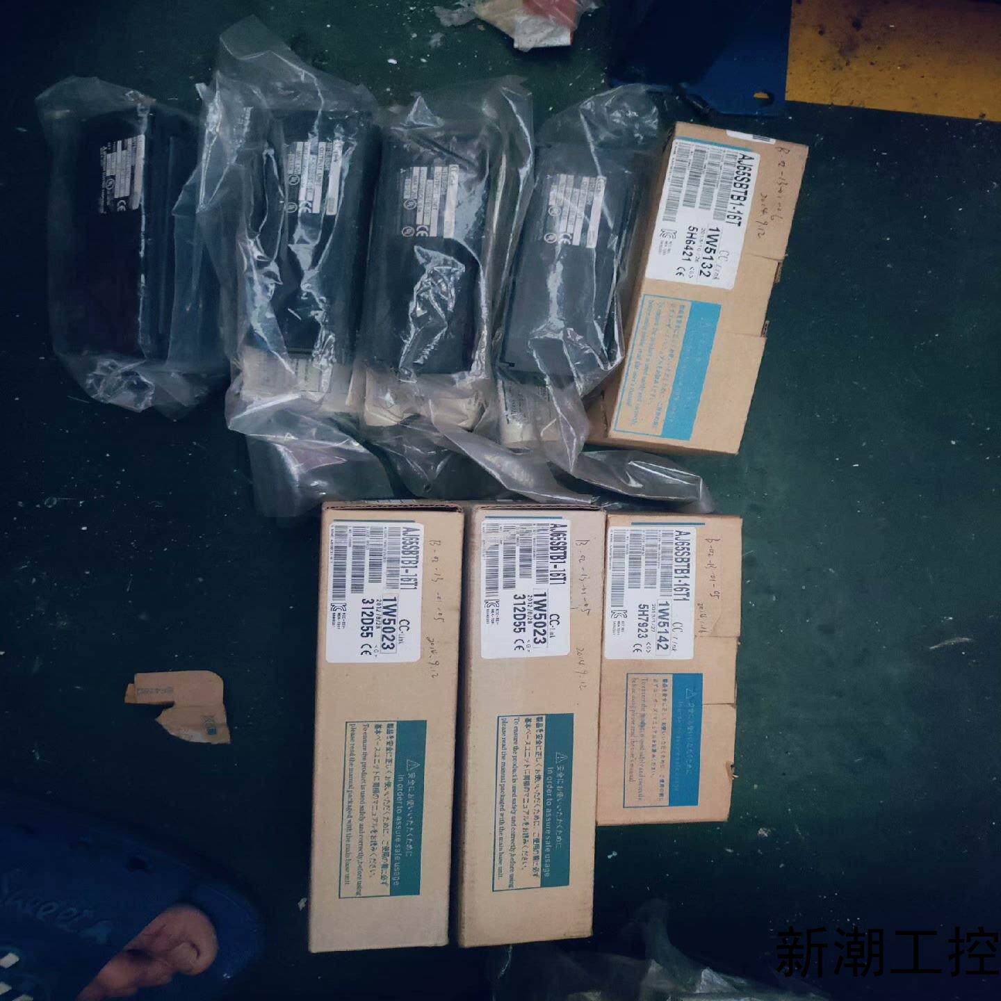 三菱远程模块AJ65SBTB1-16T1三个AJ65SB议价商品