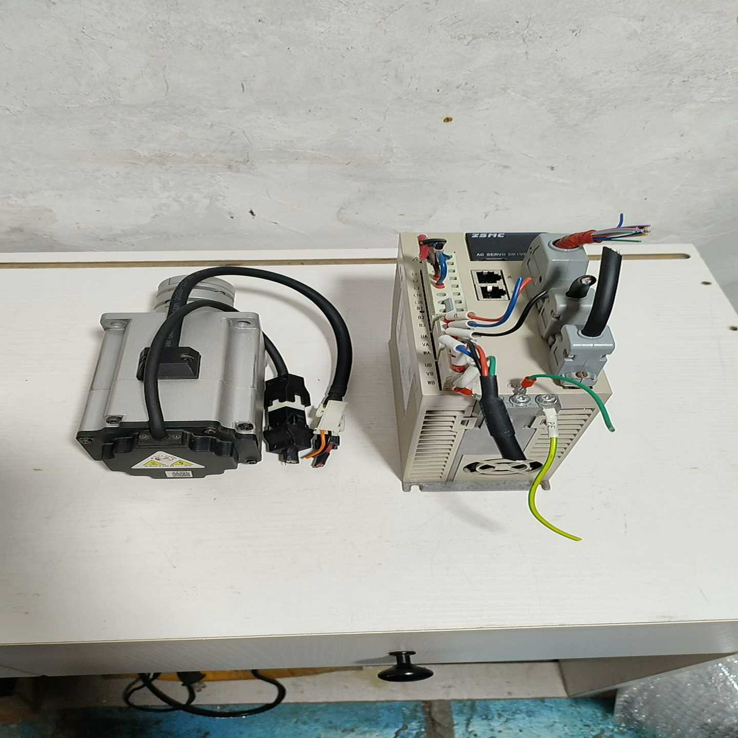 ZSD-K1AD08AB伺服驱动器80S5D电机套装，75议价