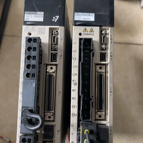安川驱动器SGD2R8A01A002000400W成-询