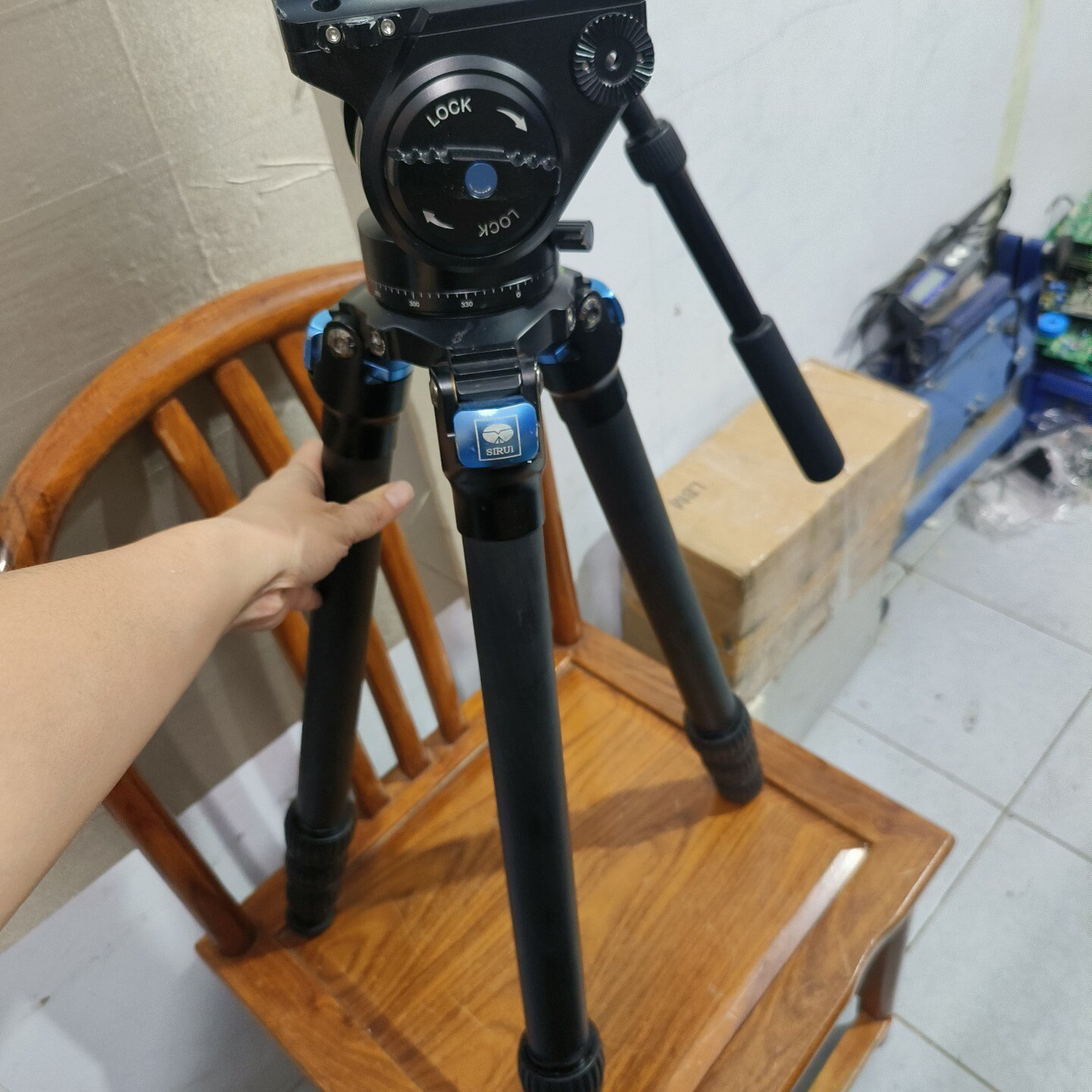 SIRUI思锐VH15液压云台带手柄配套思锐R4214议价