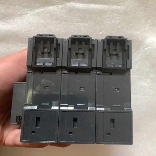 基恩士PLC  KV-N24AT  当天可以~询价