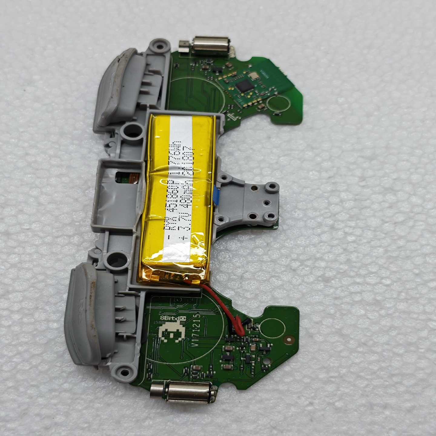 8Bitdo/八位堂SF30Pro 游戏手柄主板 ，图1所见~议价