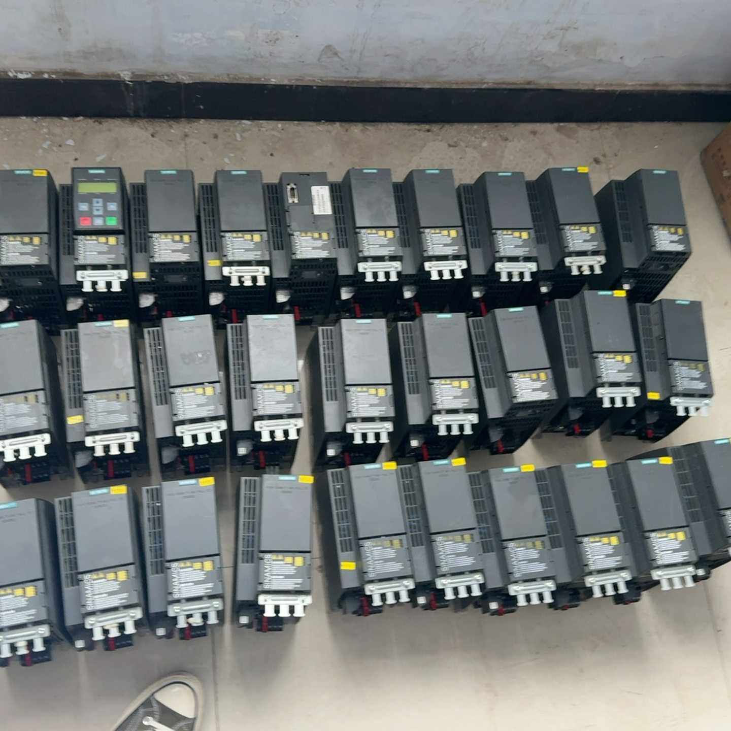 西门子变频器，g120cpn，6SL3210-1KE21---议价商品