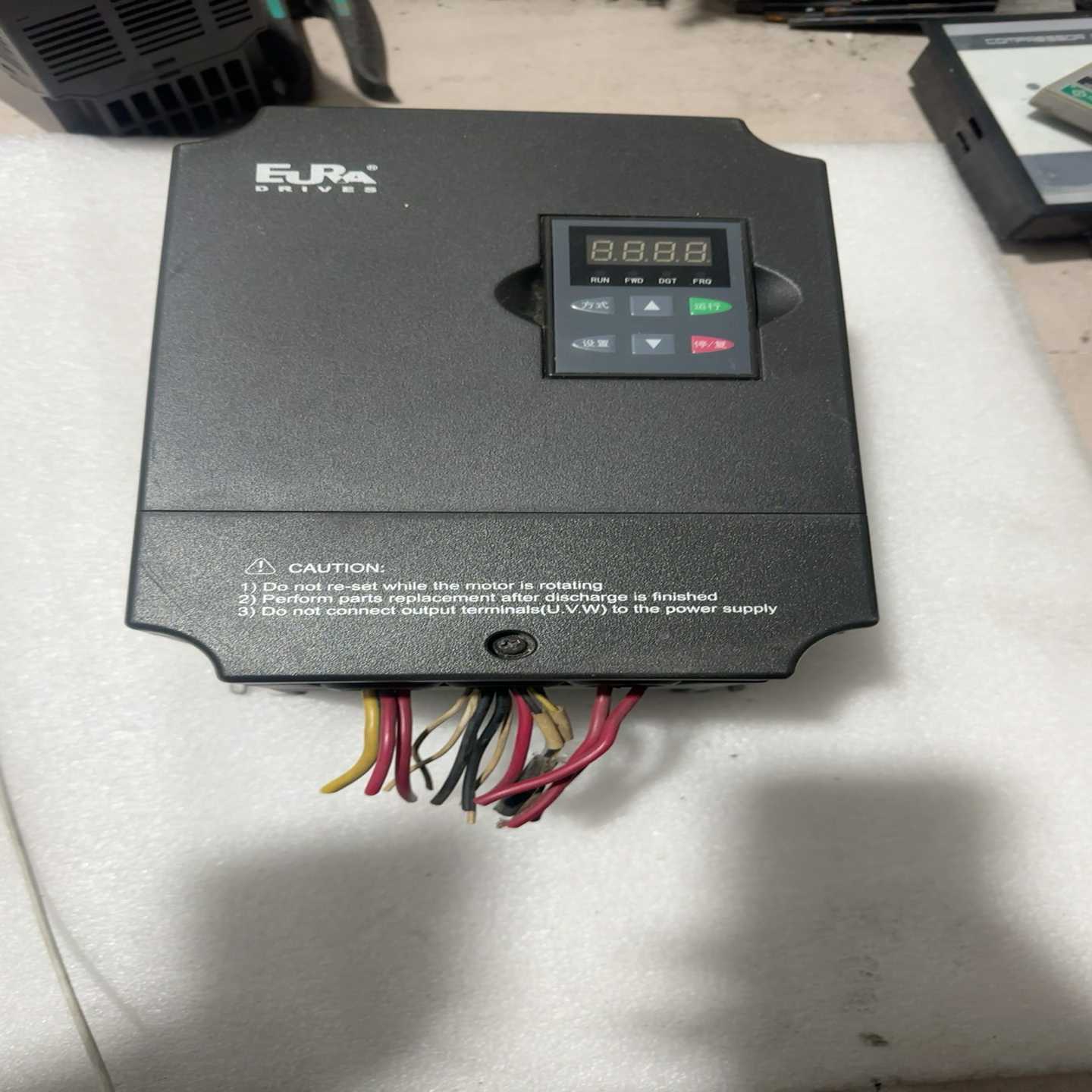 欧瑞变频器，F2000-P0037T3B，3.7千瓦，380--议价商品