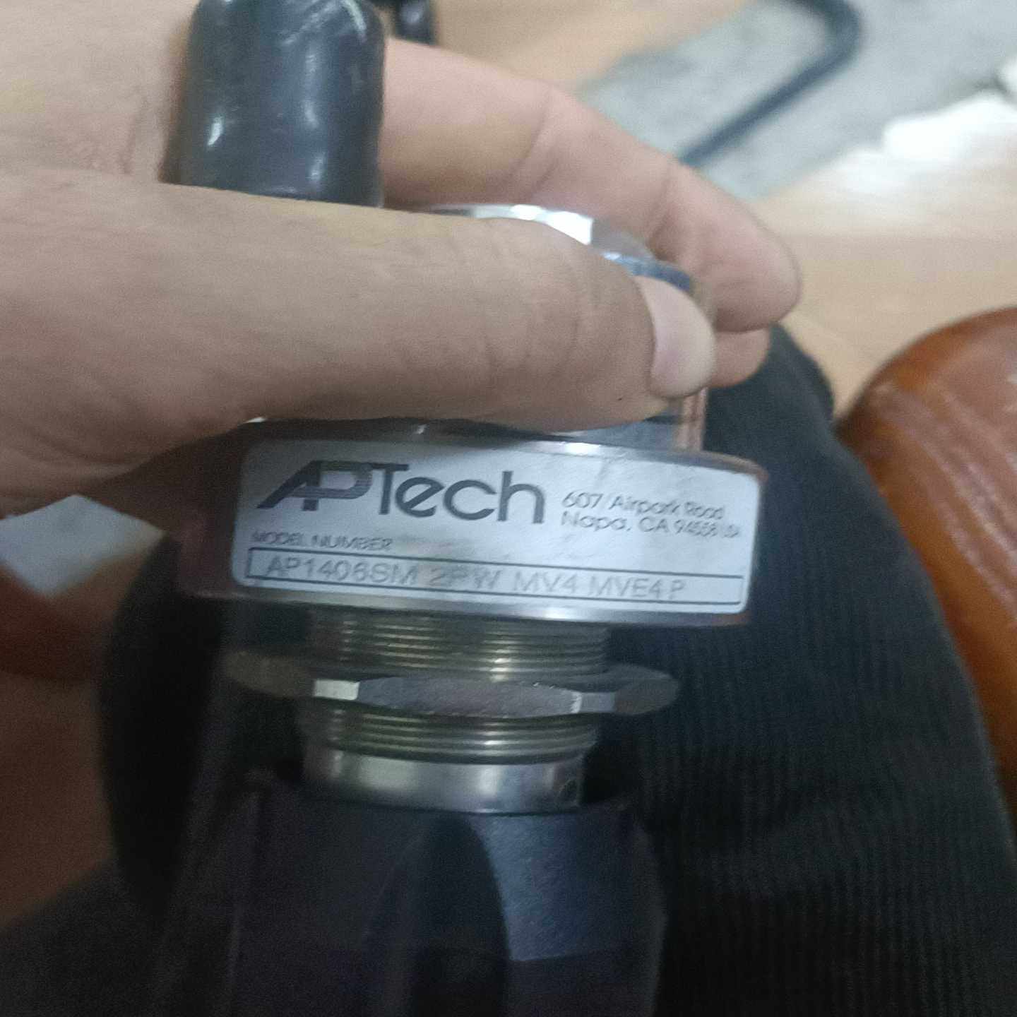 APTECH调压阀AP1403SM--议价商品