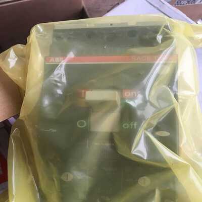 配件ABB塑壳断路器T4S250TMA2501250-2500FF3P议价
