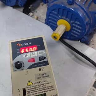 寻三基变频器0.75KWSE20071A成色如图每一个