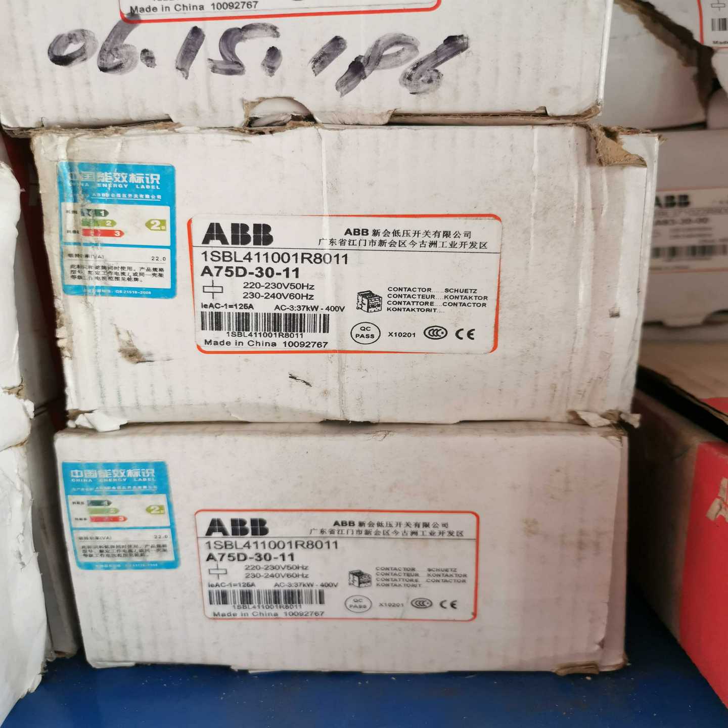 配件ABB交流接触器A75D-30-11220V议价