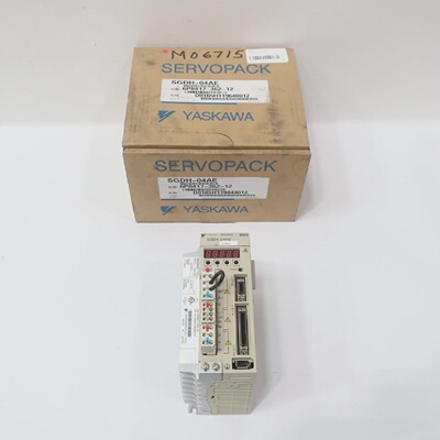 Yaskawa SGDH04AE Servopack Servo Drive 200230vac 0230vac 3ph