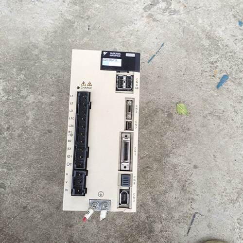寻拆机安川750W伺服驱动器5系SGDV5R5A11A实物
