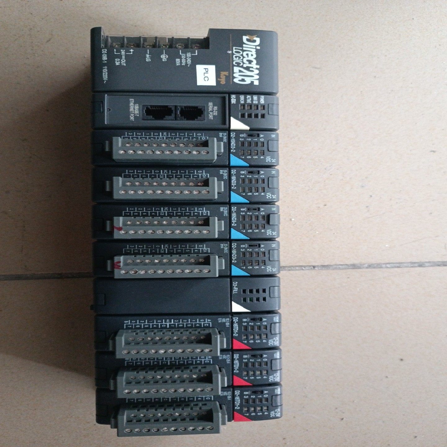 售前询价光洋KOYO Direct Logic 205  H2-EBC D2-16ND3-2 D2-16T