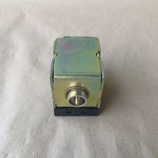 ABB Sace YC1SDA038302R1 Shunt Offen Freigabe YO1SDA038292R1