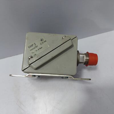Danfoss EMP2 084G2107 Pressure Gauge 0 6 Bar
