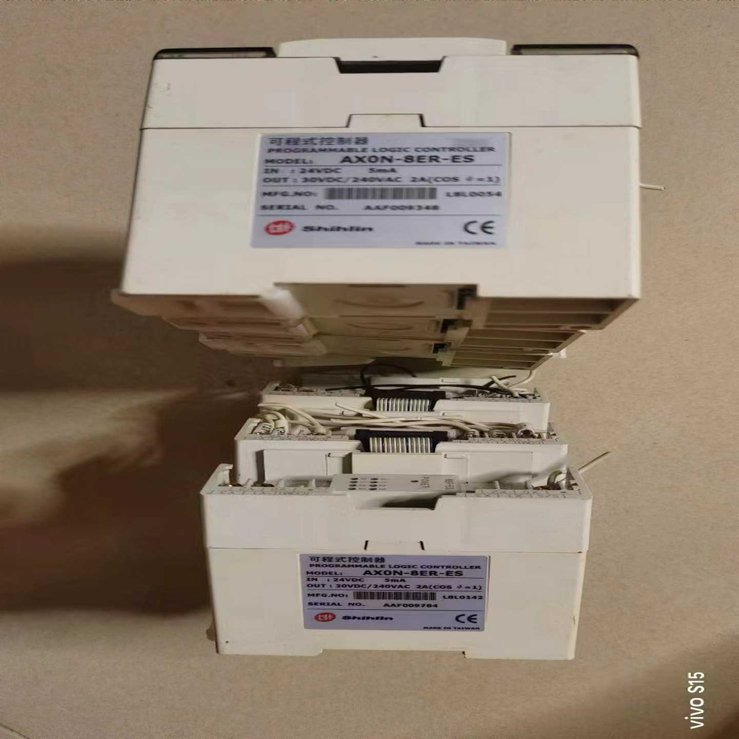 询价士林PLC模块AX0N-8ER-ES实物拍图