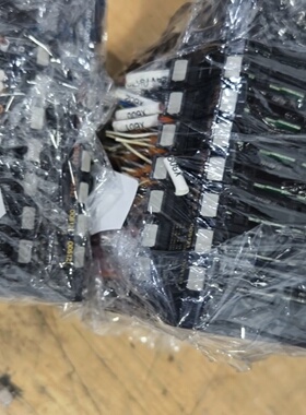 溢价-通信耦合器4套型号NXECC201534251