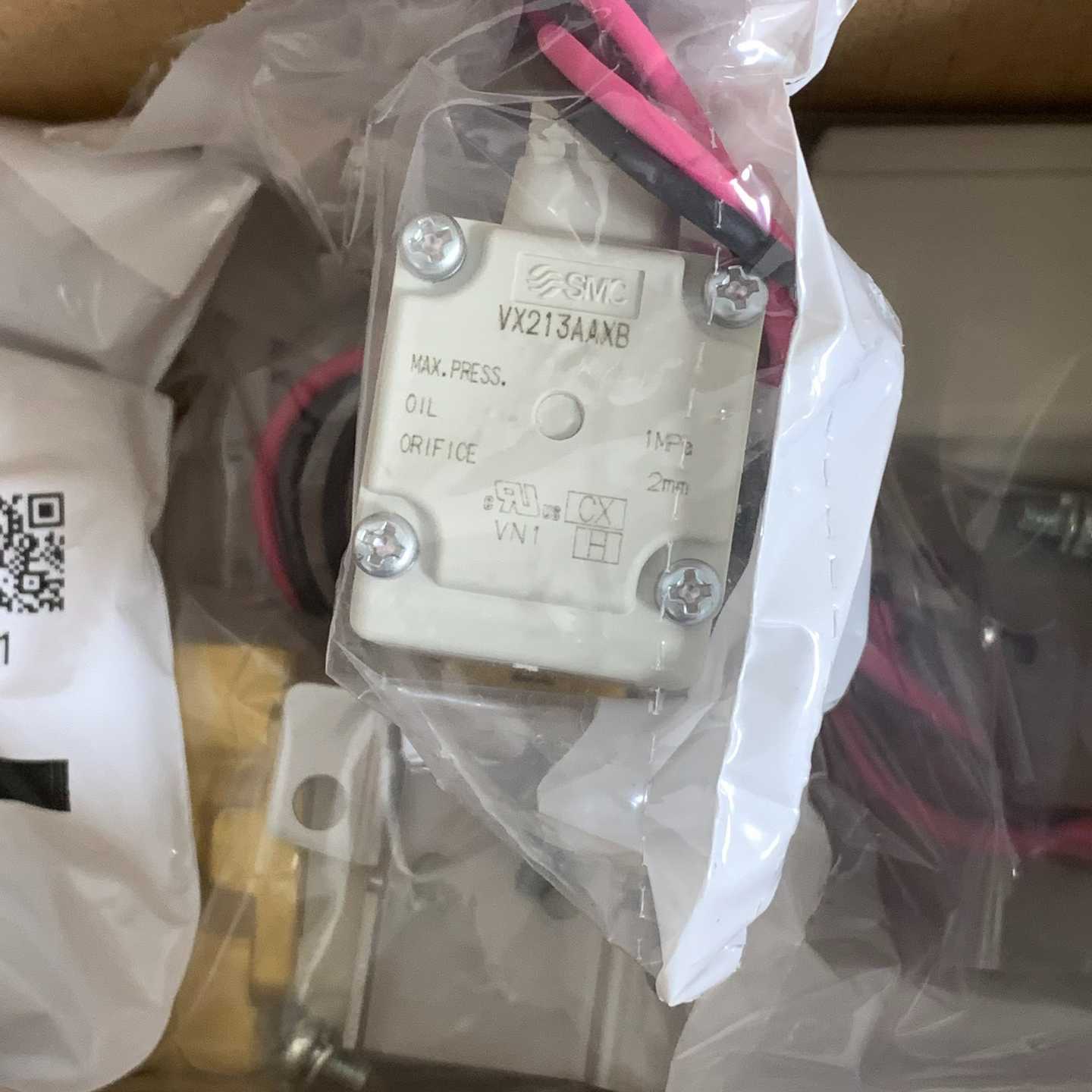 询价VX213EAXB原装SMC电磁阀VX213AAXB