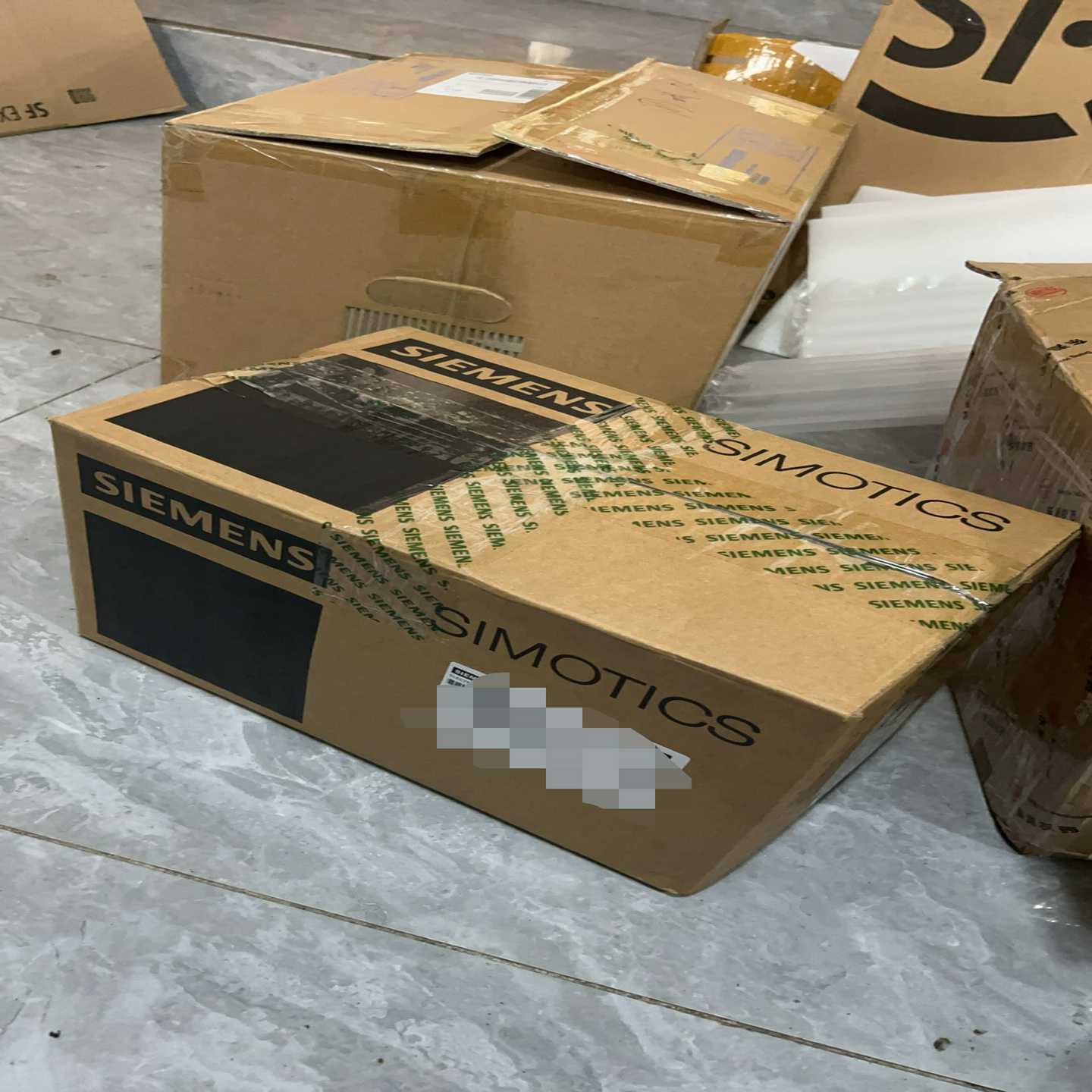 6AV7240-3AC04-0DA0后包装充新，有一个