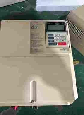 安川G7变频器15kw，CIMR-G7A4015，