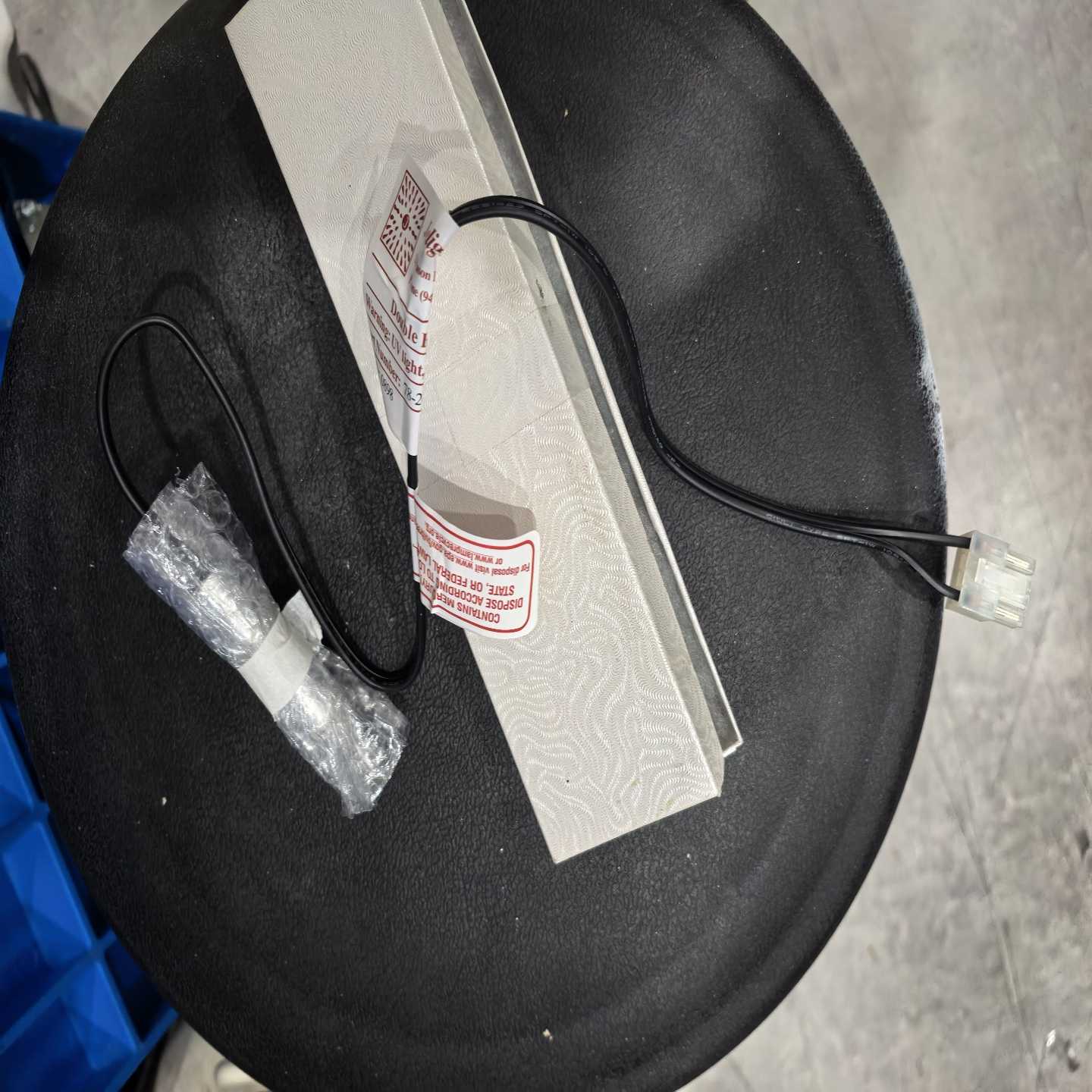 API臭氧紫外灯，全新APIT400臭氧紫外灯汞灯，原包装