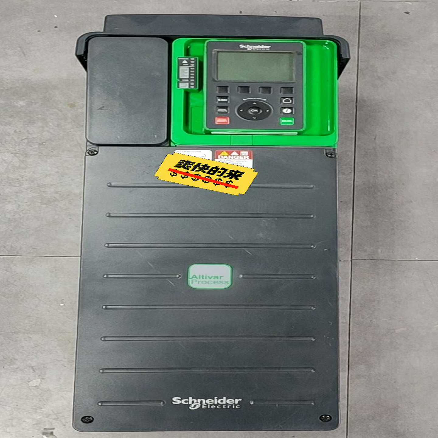 ATV930D22N4 变频器一台，功能！ 成色新！~询价