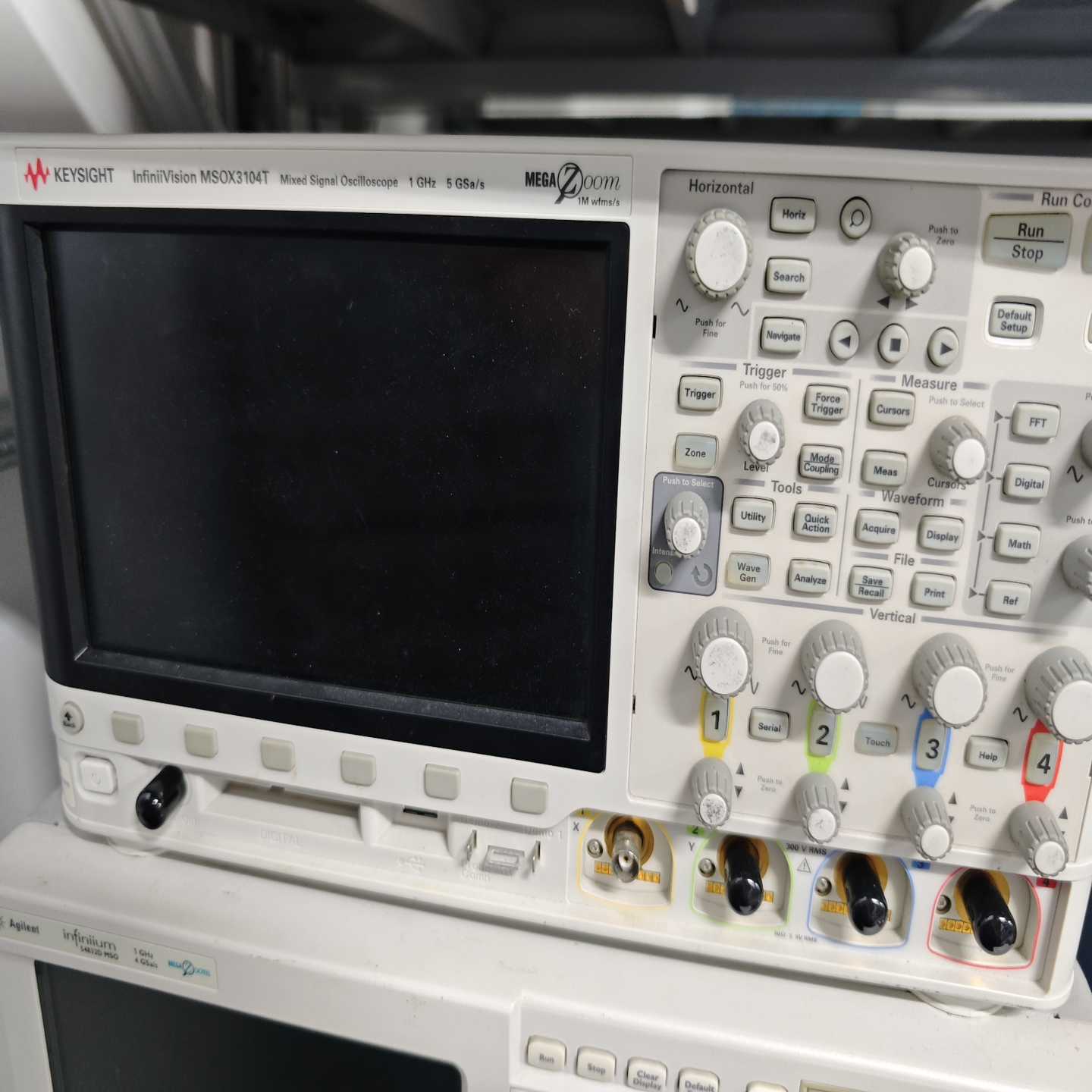 是德科技MSOX3104T示波器，1GHz带宽，5GSa/s--议价商品