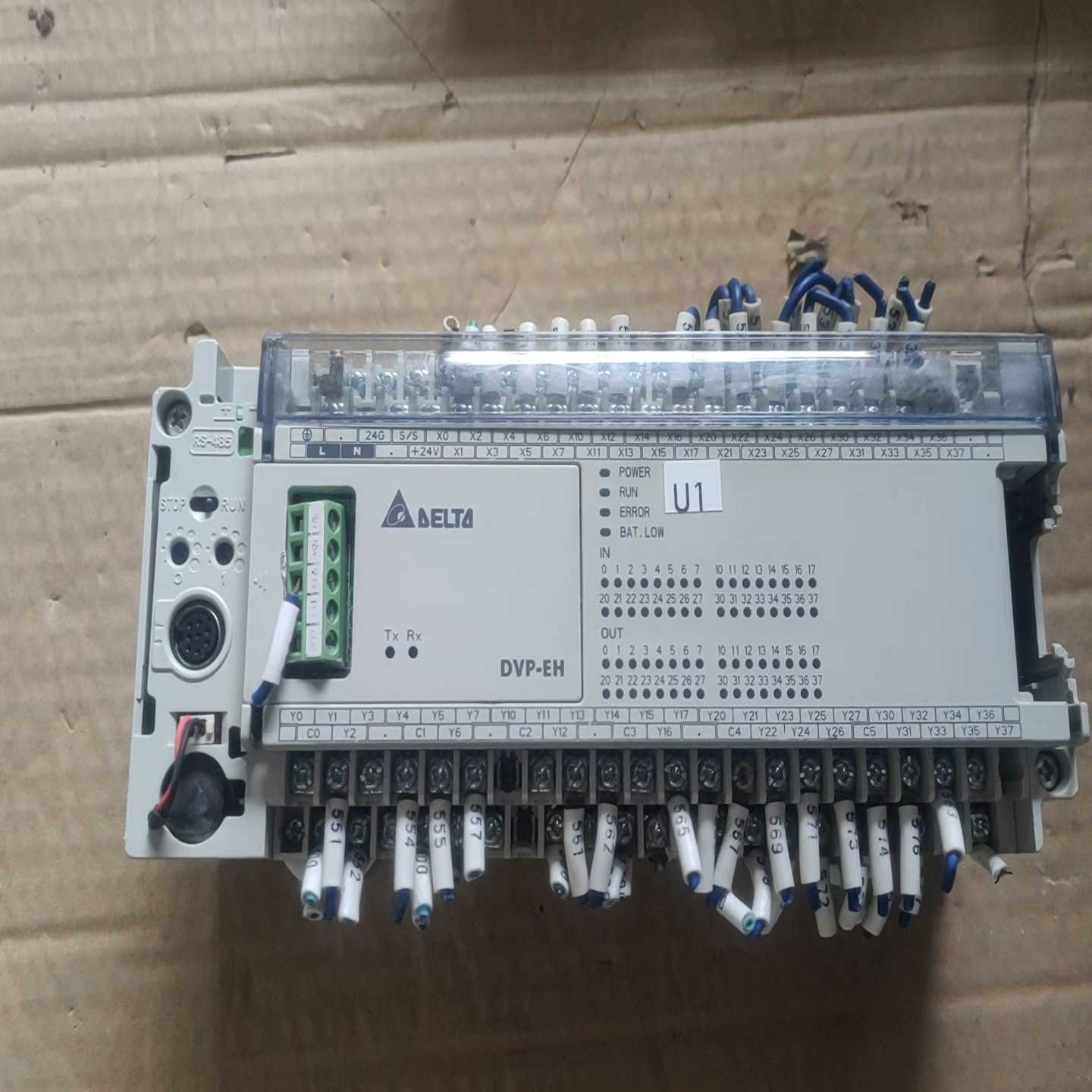 台达PLCDVP64EH00R3功能正常成色外观如图询价