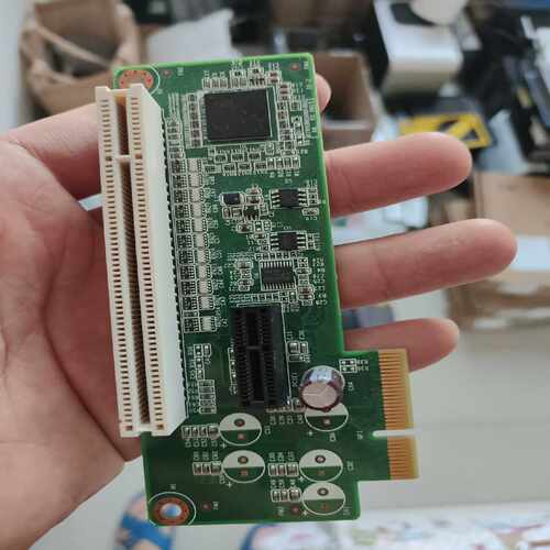 咨询-研华pcie4x扩展卡转接卡pcm920