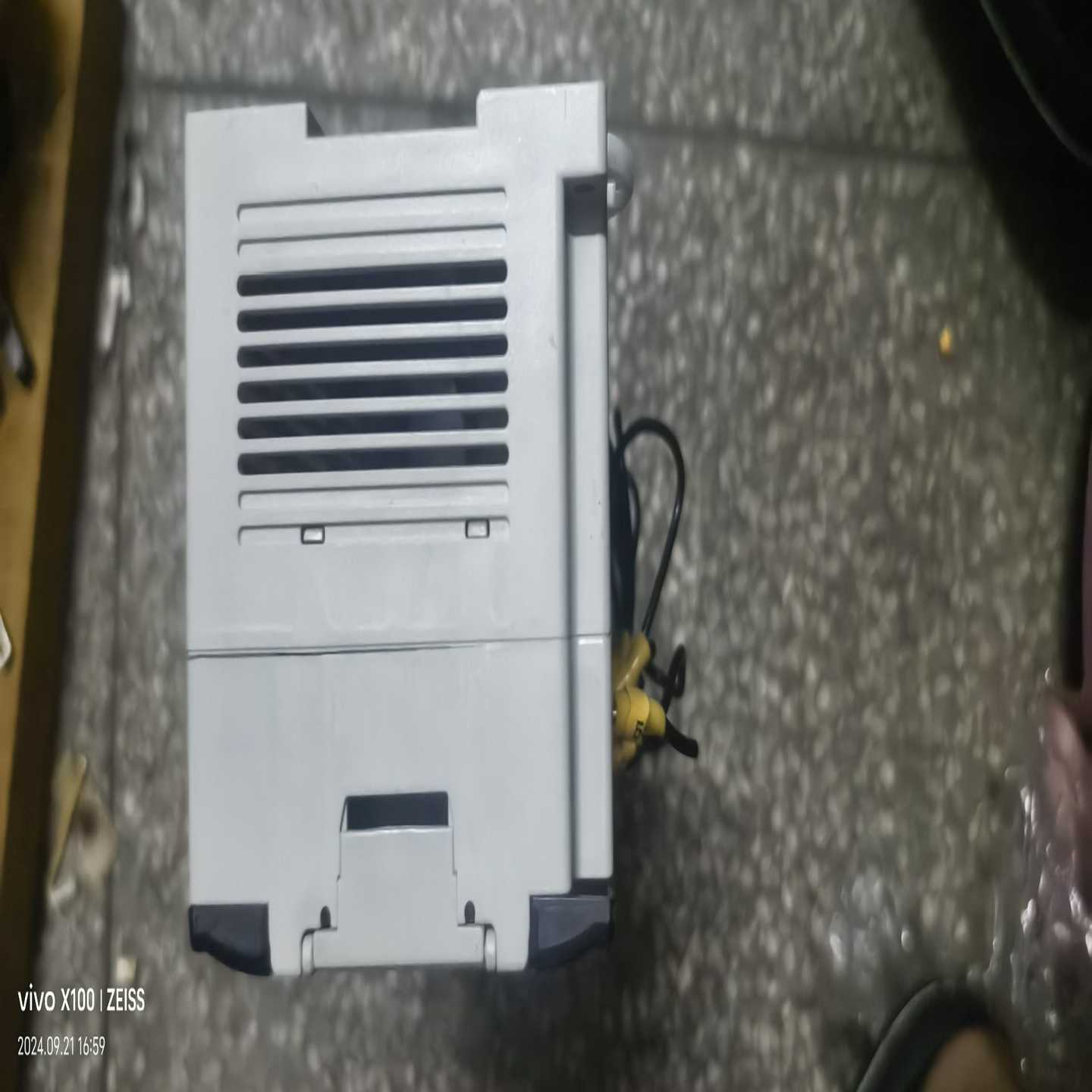 （请询价）台达PLCDVP80EH00T3，实物拍摄，成色如图，功能