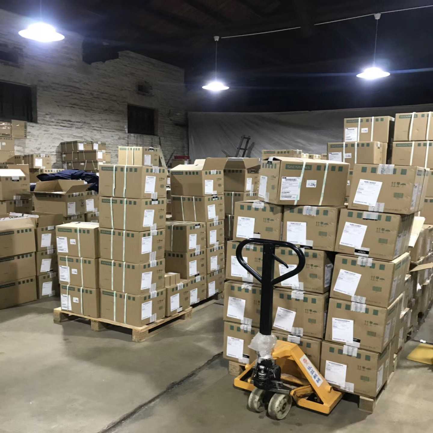 询价拍~安川SGM-02A3SU21